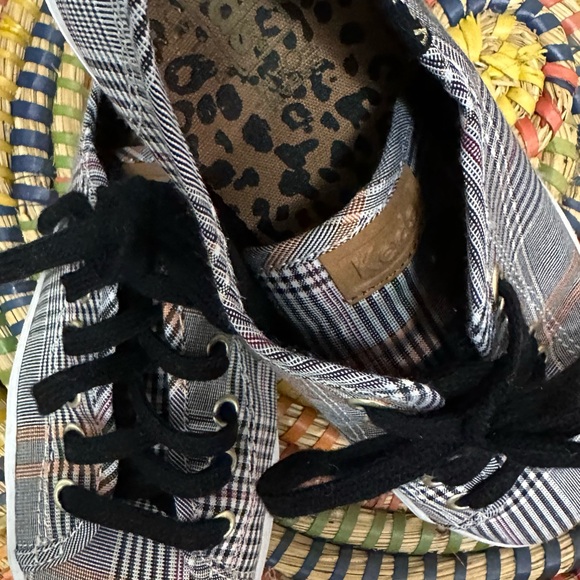 Keds Triple Up Plaid Platform Sneaker - Picture 9 of 10